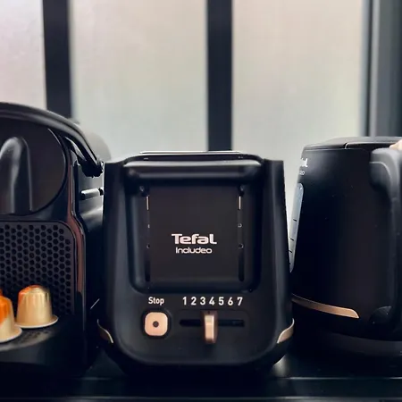 Montmartre Marvel! Designer Near Metro Appartamento