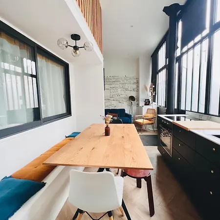 Apartment Montmartre Marvel! Designer Near Metro Paris