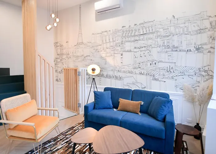 Montmartre Marvel! Designer Near Metro شقة باريس